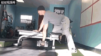 啞鈴劃船注意事項